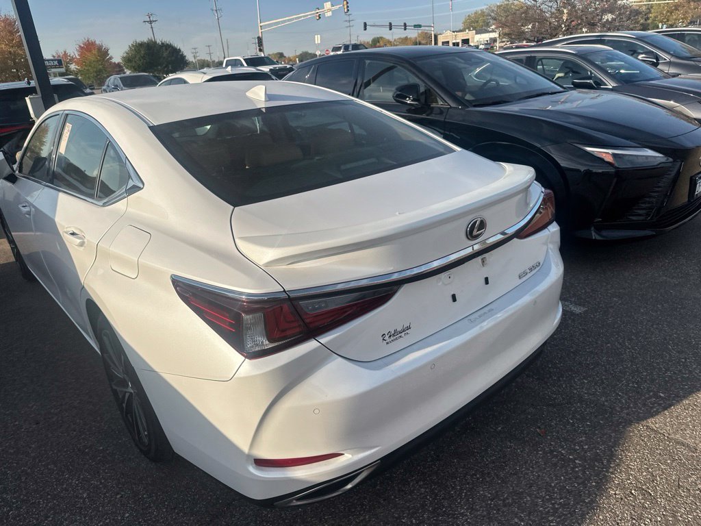 Certified 2024 Lexus ES 350 w/ Premium Package FWD image 16