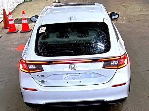 Used 2023 Honda Civic EX-L image 4