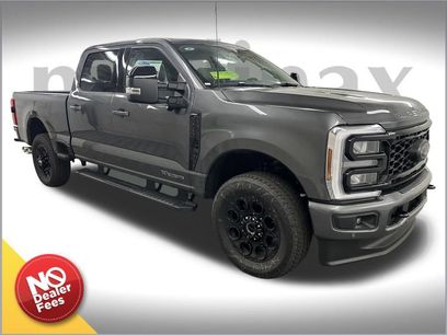 New 2026 Ford F250 Lariat w/ Black Appearance Package