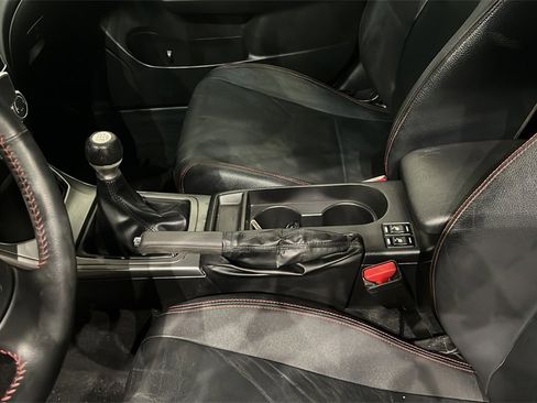 Used 2013 Subaru Impreza WRX Limited image 26
