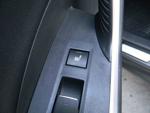 Used 2025 Toyota RAV4 XSE w/ Weather Package AWD/4WD image 22