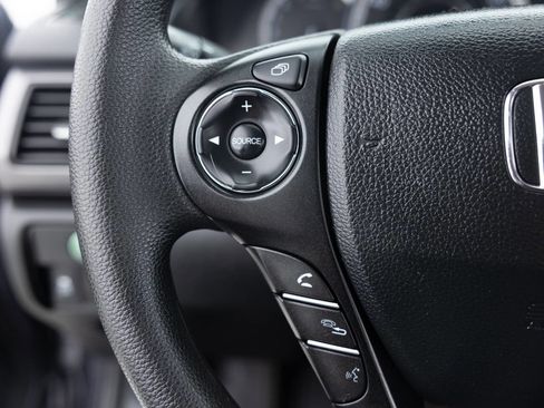 Used 2014 Honda Accord LX image 36