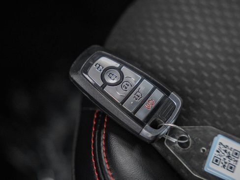 Used 2024 Ford Escape ST-Line image 48