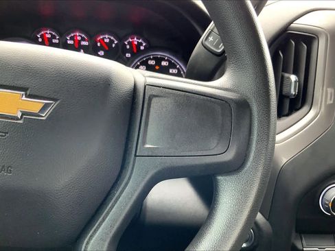 Used 2024 Chevrolet Silverado 2500 Custom w/ Custom Convenience Package AWD/4WD image 24