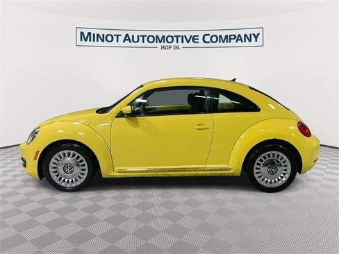 Used 2014 Volkswagen Beetle 1.8T image 5