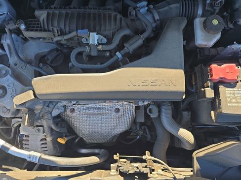 Used 2019 Nissan Rogue SV w/ Sun & Sound Touring Package image 31