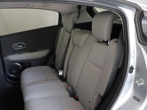 Used 2020 Honda HR-V EX image 8