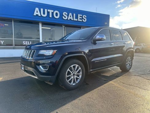 Used 2014 Jeep Grand Cherokee Limited w/ Luxury Group II image 3