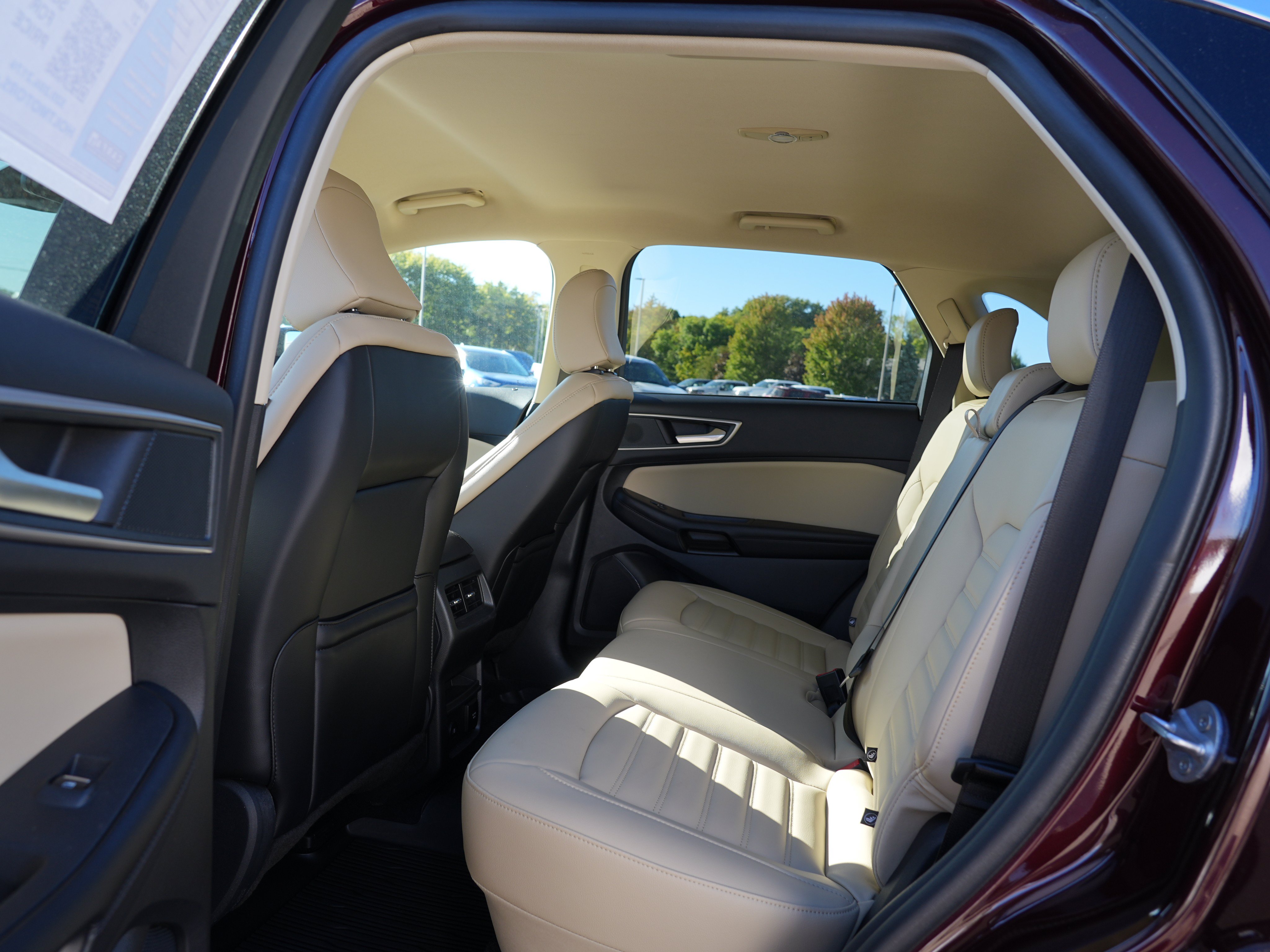 Used 2024 Ford Edge SEL w/ Convenience Package AWD/4WD image 21
