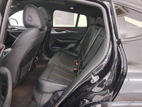 Certified 2023 BMW X4 M40i image 13