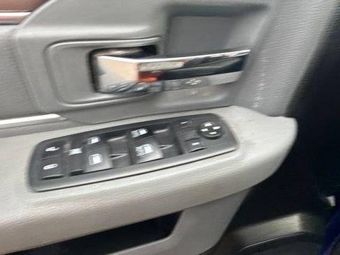 Used 2018 RAM 1500 Outdoorsman AWD/4WD image 16