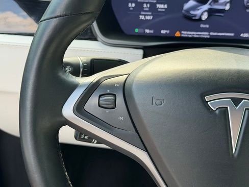 Used 2020 Tesla Model X AWD/4WD image 15