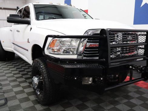 Used 2017 RAM 3500 Big Horn AWD/4WD image 18