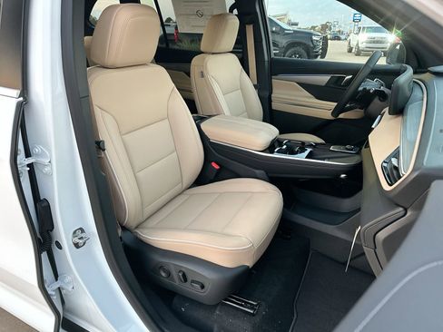 New 2026 Buick Enclave Preferred w/ Power Package image 24