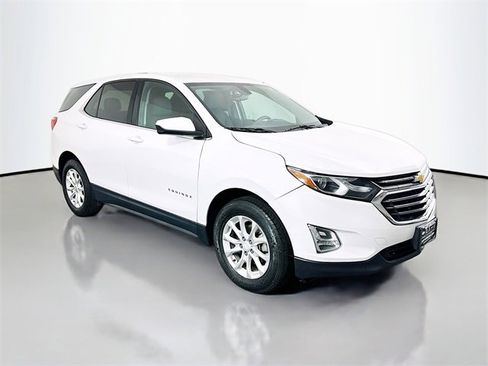 Used 2018 Chevrolet Equinox LT image 1