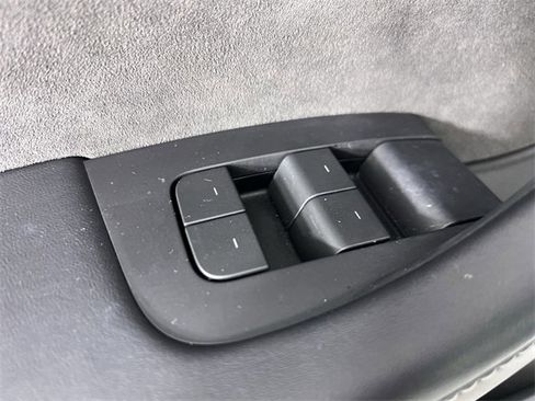 Used 2022 Tesla Model 3 Long Range image 23