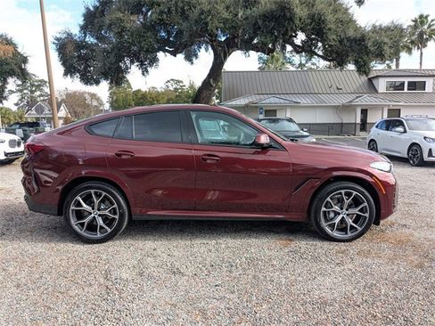 New 2026 BMW X6 xDrive40i image 3