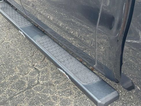 Used 2023 RAM 1500 Big Horn AWD/4WD image 12