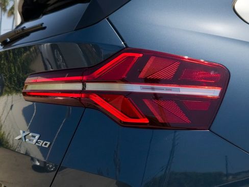 New 2026 BMW X3 xDrive30 w/ Premium Package image 5