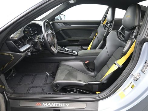 Certified 2022 Porsche 911 GT3 image 7