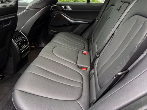 Certified 2022 BMW X5 xDrive40i w/ Premium Package image 42