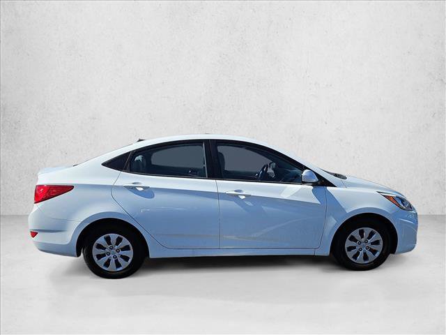 Used 2016 Hyundai Accent SE FWD image 5