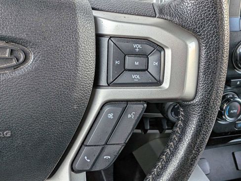 Used 2016 Ford F150 Lariat image 23