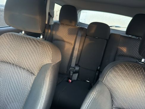 Used 2011 Dodge Journey Mainstreet image 7