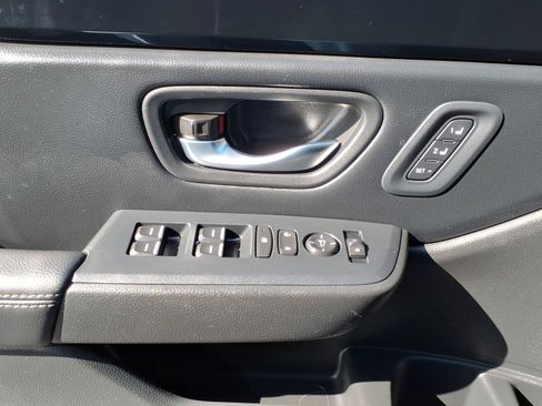 Used 2023 Honda Pilot EX-L image 34