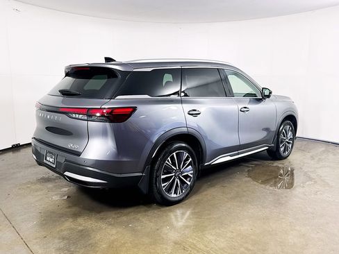 Certified 2026 INFINITI QX60 Luxe w/ Cargo Package FWD image 9