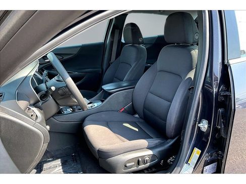 Used 2023 Chevrolet Malibu LT FWD image 20