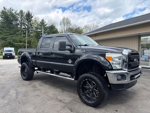 Used 2015 Ford F250 Lariat w/ Lariat Ultimate Package AWD/4WD image 1