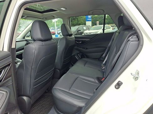Used 2024 Subaru Outback Limited XT AWD/4WD image 10