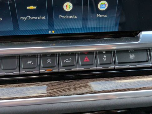 New 2025 Chevrolet Silverado 1500 RST AWD/4WD image 27