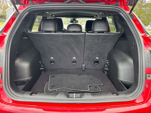 Used 2022 Jeep Compass Limited image 11