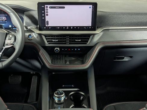 Certified 2025 Ford Explorer ST RWD image 16