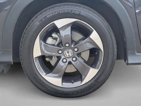 Used 2018 Honda HR-V EX image 24