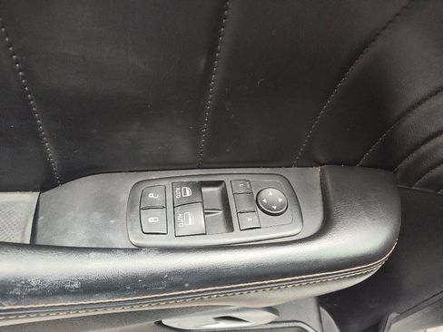 Used 2015 Dodge Challenger R/T Plus image 16