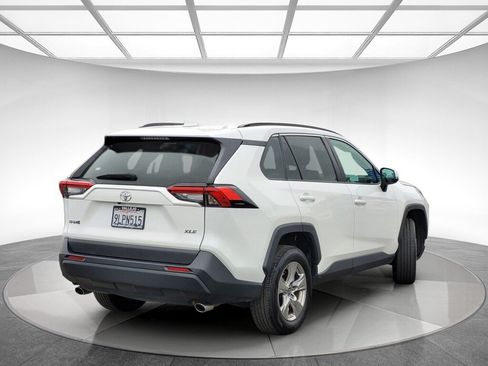 Used 2024 Toyota RAV4 XLE FWD image 3