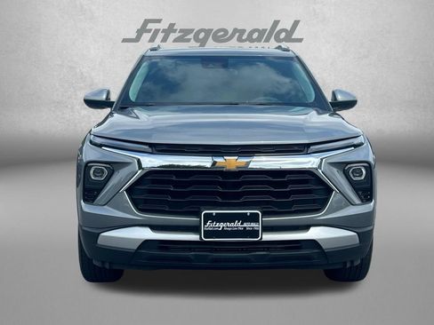 Used 2025 Chevrolet TrailBlazer LT AWD/4WD image 6