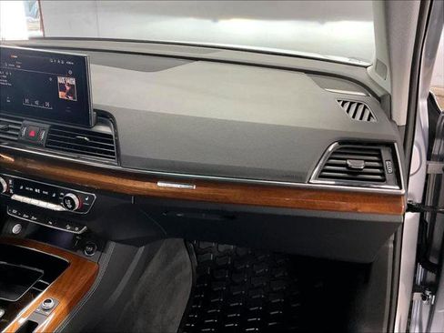 Certified 2023 Audi Q5 2.0T Premium Plus w/ Premium Plus Package AWD/4WD image 15