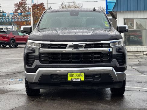 Used 2022 Chevrolet Silverado 1500 LT w/ Z71 Off-Road Package image 6