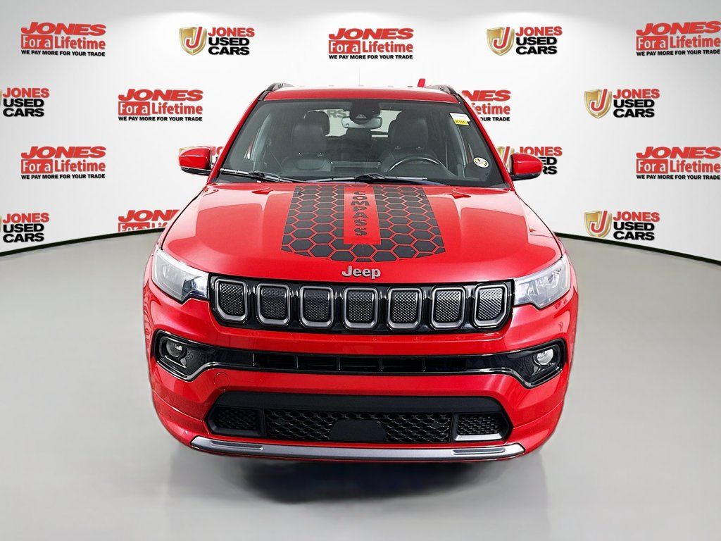 Used 2022 Jeep Compass Limited AWD/4WD image 12
