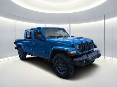 New 2026 Jeep Gladiator Sport
