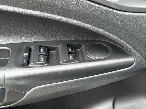 Used 2017 Ford Transit Connect XL image 30