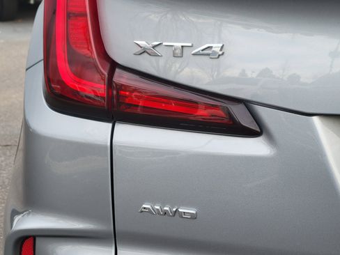 Used 2024 Cadillac XT4 Premium Luxury image 13