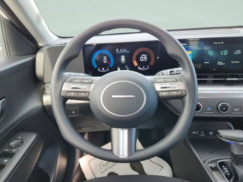 New 2026 Hyundai Kona SE FWD image 11