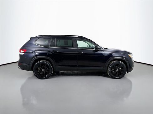 Used 2022 Volkswagen Atlas SE image 9