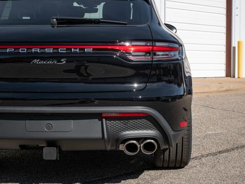 New 2026 Porsche Macan S image 15