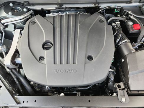 New 2026 Volvo XC60 B5 Ultra w/ Protection Package Premier image 20